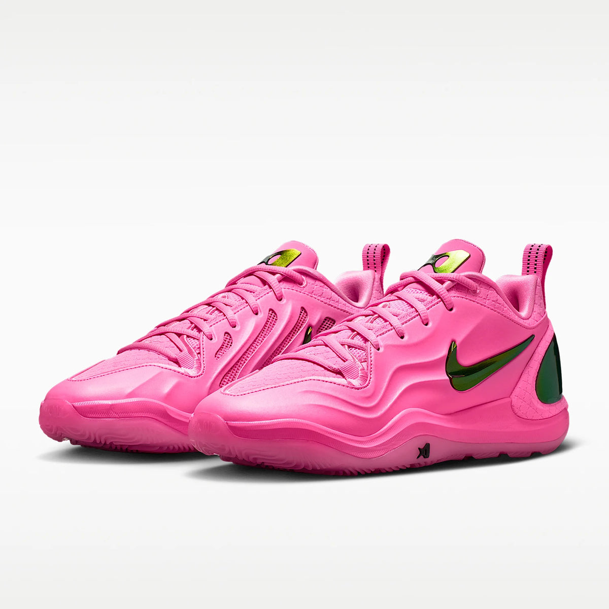 Men's Low-Top Basketball Shoes For All-Season Play