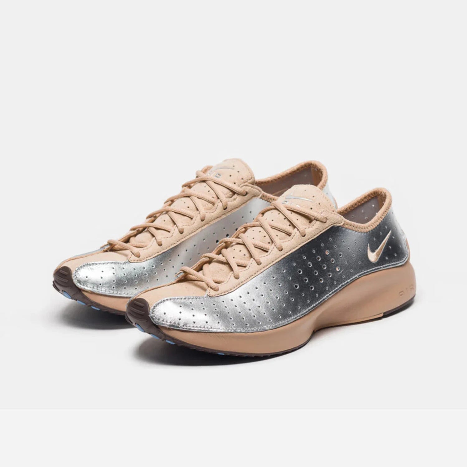 Women’s Low-Top Walking Sneakers – Lightweight & Durable