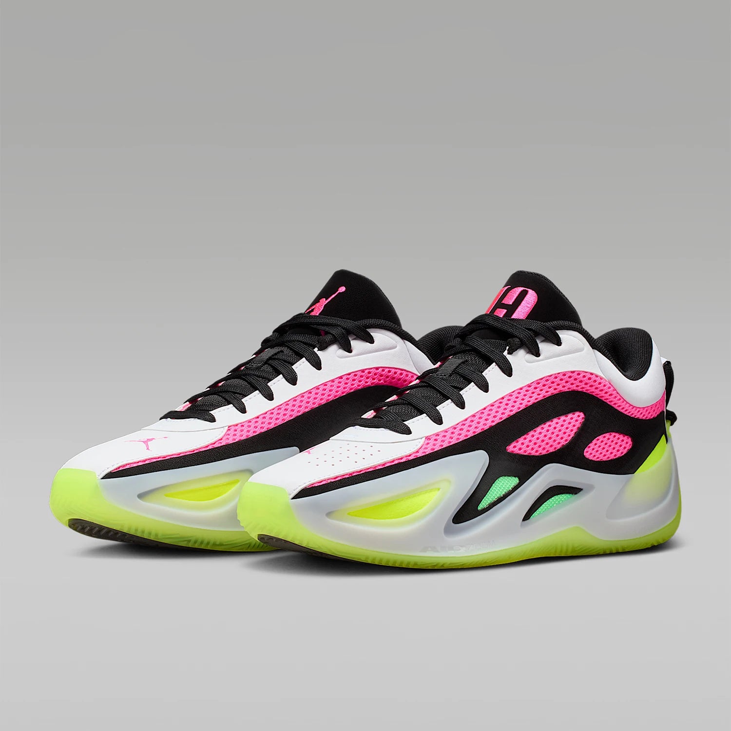 Women’s Lightweight Lace-Up Athletic Walking Shoes