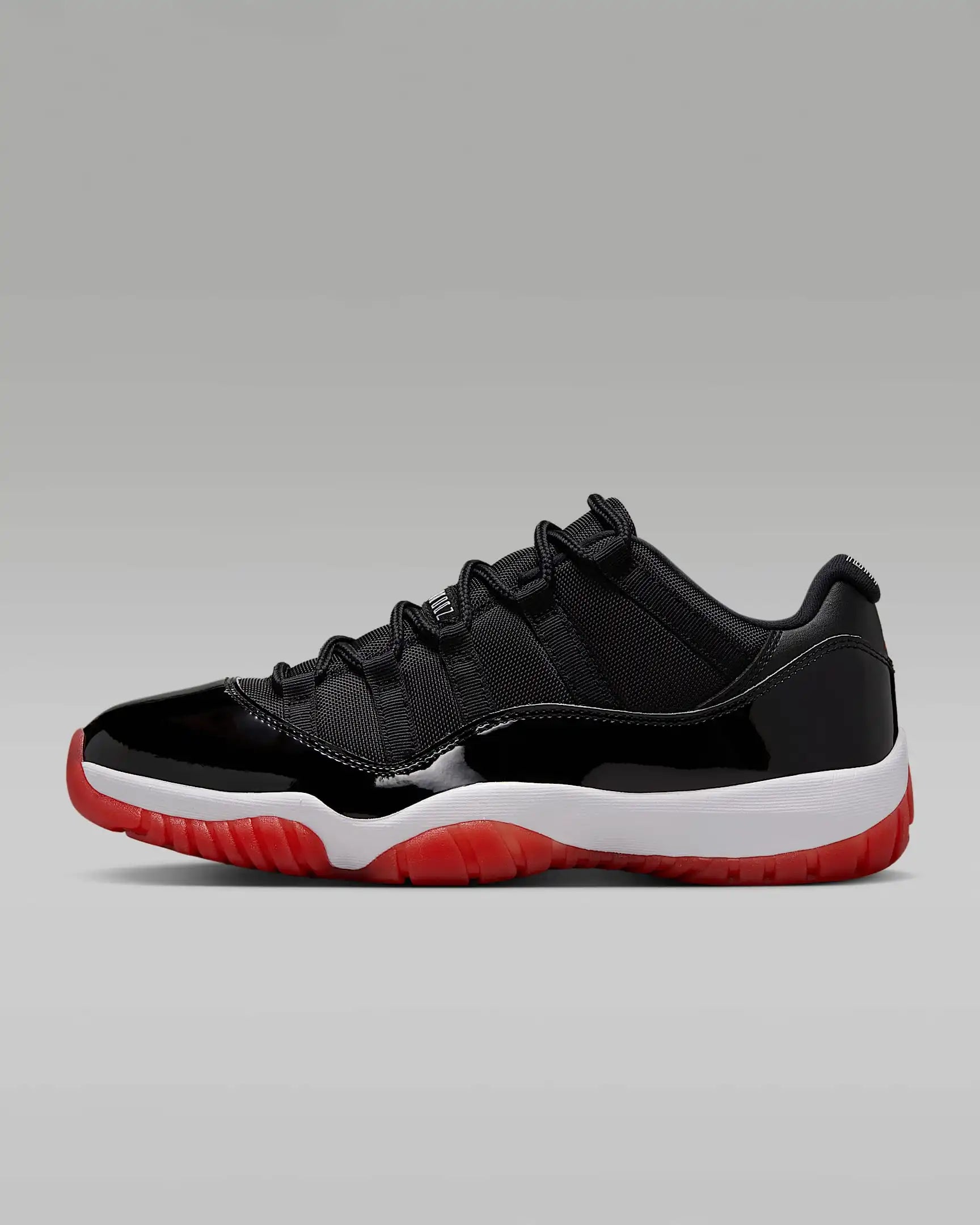 Women’s Retro Low-Top Basketball Shoes – Stitching Upper